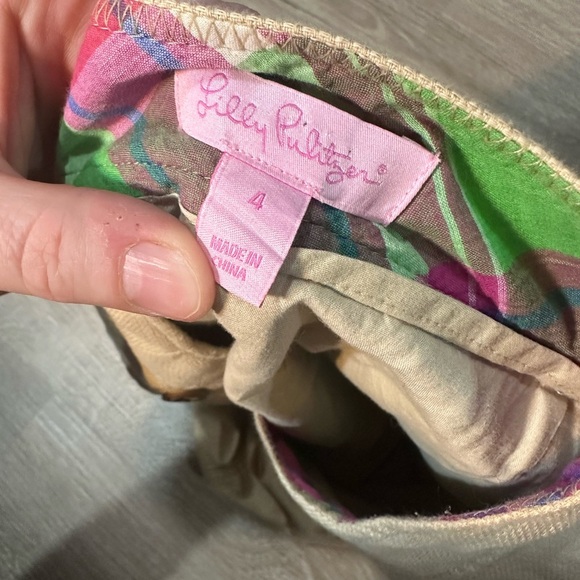 Lilly Pulitzer Cream Button-Detail Mini Skirt Size 4 🧚‍♀️ - Picture 2 of 5